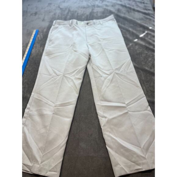 Izod Men's Comfort Stretch Supersoft Knit‎ Pants Great Golf  38x29 Tan - Picture 1 of 7